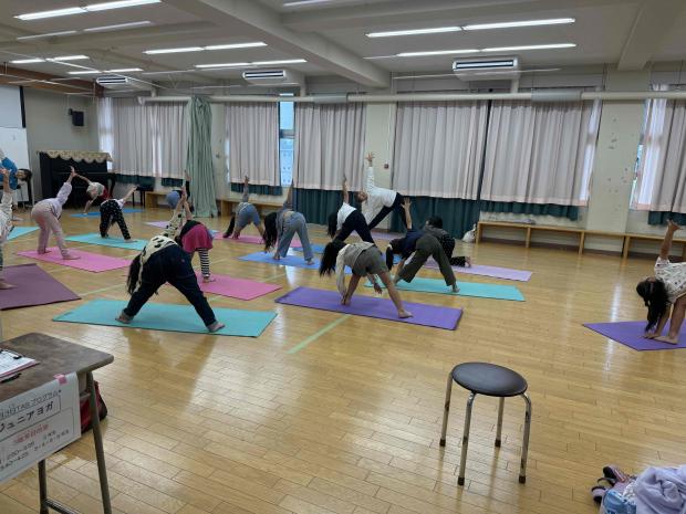豊川北　ジュニアヨガ
