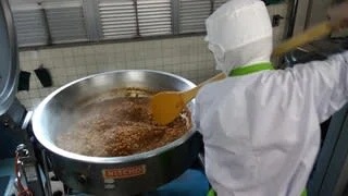 スパイスカレー調理中