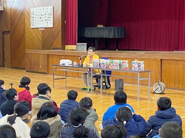 原ゆたかさん_特別授業の様子