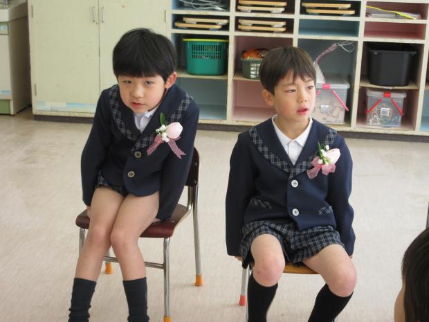 なんだか緊張