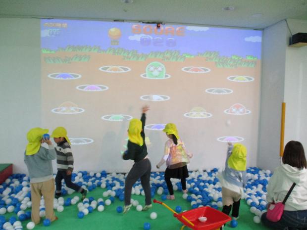 画面に投げるよ