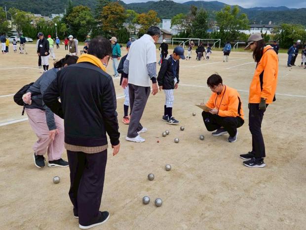 R7ペタンク大会試合2