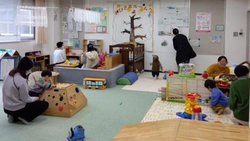 子育て支援センター