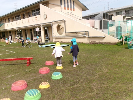 飛び石楽しい